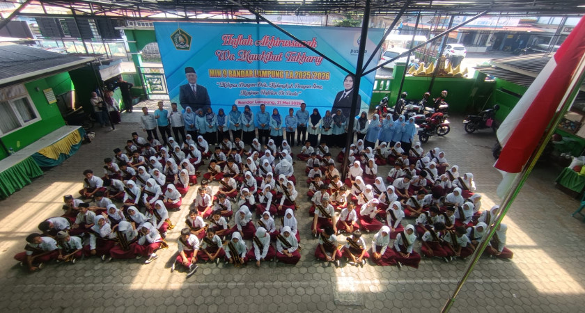 Min 9 Bandarlampung Rayakan Kelulusan Dengan Bersyukur