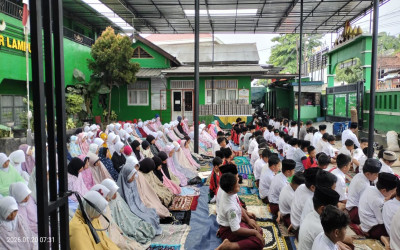 MIN 9 Bandar Lampung Biasakan Sholat Dhuha Berjamaah, Awali Hari dengan Ibadah