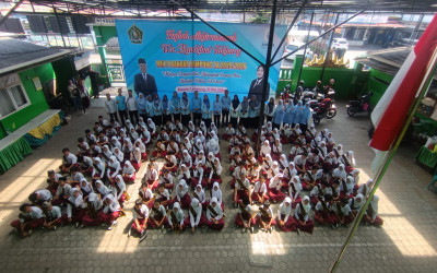 Min 9 Bandarlampung Rayakan Kelulusan Dengan Bersyukur